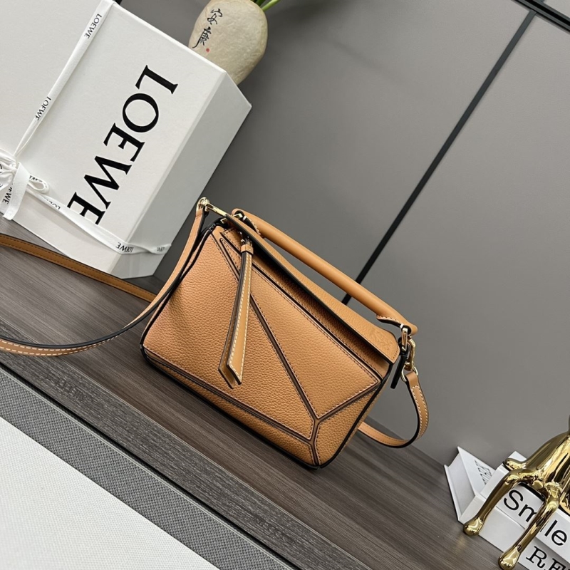 l*ew* handle bags